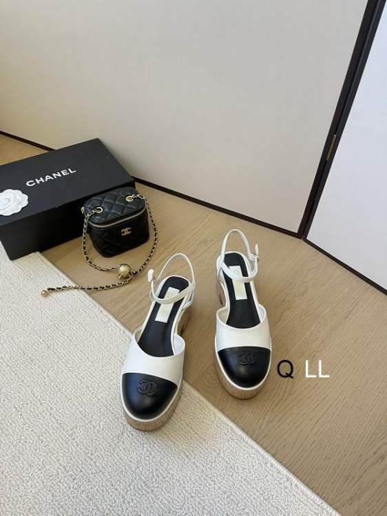 Picture of Chanel Shoes _SKUChanelsz35-40LL03022497